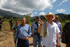 El  ex congresista Óscar Tulio Lizcano acompañó, este sábado 20 de diciembre, al Presidente Álvaro Uribe en la entrega de dos nuevos pueblos a la comunidad indígena de la Sierra Nevada de Santa Marta.