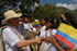 Saludo del Presidente Uribe a la comunidad ancestral de la Sierra Nevada de Santa Marta. El mensaje del Mandatario fue por una Colombia sin un solo criminal y por unos niños felices.