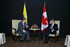 Reunión bilateral del Presidente de Colombia, Álvaro Uribe, y el Primer Ministro de Canadá, Stephen Harper, que introdujo la firma del TLC entre los dos países, este viernes 21 de noviembre en Lima, Perú. 