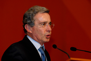 Al instalar este lunes en Bogotá la Conferencia Estadística de las Américas, el Presidente Álvaro Uribe Vélez destacó el rigor científico, la objetividad y la independencia con que se maneja la información estadística en Colombia.