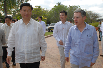 La entrada a la Casa de Huéspedes Ilustres de Cartagena, fue el sitio del encuentro entre el Presidente Álvaro Uribe Vélez y el Vicepresidente de China, Xi Jinping, quien adelanta una visita oficial a Colombia desde el sábado pasado.