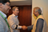 El Presidente Álvaro Uribe saluda a Muhammad Yunus, Nobel de Paz en el año 2006 y Director del Grameen Bank, con quien tuvo una reunión antes de instalar la Cumbre Regional de Microcrédito para América Latina y el Caribe, en la ciudad de Cartagena. Observa Carlos Moya, Director de la Banca de las Oportunidades.