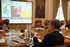 El Presidente de la República, Álvaro Uribe Vélez observa una publicación sobre los páramos de Colombia, durante la sesión del Conpes que se llevó a cabo este lunes en la Casa de Nariño. Uno de los temas de la reunión fue la consolidación de la política nacional de la información geográfica.