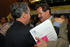 Saludo entre el Presidente Uribe y el Embajador de Colombia ante las Naciones Unidas, en Ginebra (Suiza) Angelino Garzón. Ambos participaron en la celebración de los 55 años del Sindicato de la Compañía de Empaques, en Medellín. 
