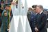 En compañía de los comandantes de las Fuerzas Militares, general Fredy Padilla de León, y de la Fuerza Aérea Colombiana, general Jorge Ballesteros, el Presidente Uribe descubrió el Monumento a la Fuerza Aérea Colombiana llamado 'Vocación de Victoria', que elaboró el escultor Alberto Pianeta Díaz con motivo de los 90 años de la institución. La ceremonia tuvo lugar en Catam, este jueves.