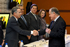 El Presidente Álvaro Uribe hizo entrega al banquero Luis Carlos Sarmiento Angulo del Premio Portafolio 2009, en la categoría Vida y Obra. La ceremonia de entrega de los premios se realizó este miércoles en el Club El Nogal, de Bogotá.