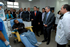 El Presidente Álvaro Uribe Vélez saluda a uno de los pacientes de la nueva Unidad de Diálisis de la Clínica León XIII de Medellín, antes del inicio de un conversatorio sobre la Emergencia Social, que se cumplió en las instalaciones de esta Institución Prestadora de Salud. 