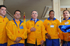 El Presidente Álvaro Uribe Vélez lució la chaqueta que hace parte del uniforme de la delegación colombiana que participará en los IX Juegos Sudamericanos 2010, que le obsequiaron algunos de los deportistas que asistieron este lunes a la Casa de Nariño, donde el Jefe de Estado les entregó el Pabellón Nacional.