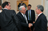 El Presidente Álvaro Uribe Vélez saluda al director del Fondo Monetario Internacional, Dominique Strauss - Kahn, con quien se reunió este viernes en la Casa de Nariño.